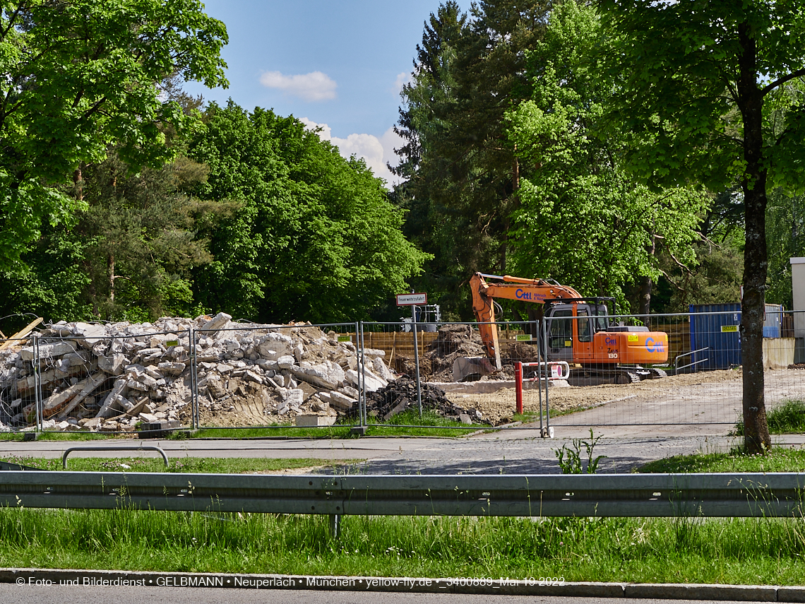 19.05.2022 - Baustelle am Haus für Kinder in Neuperlach